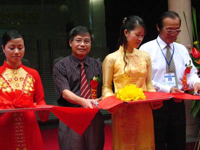 Sẽ tính đến xóa bỏ hoàn toàn công chứng Nhà nước